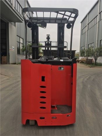 1.5 tuj Electric Reach Truck TF1550
